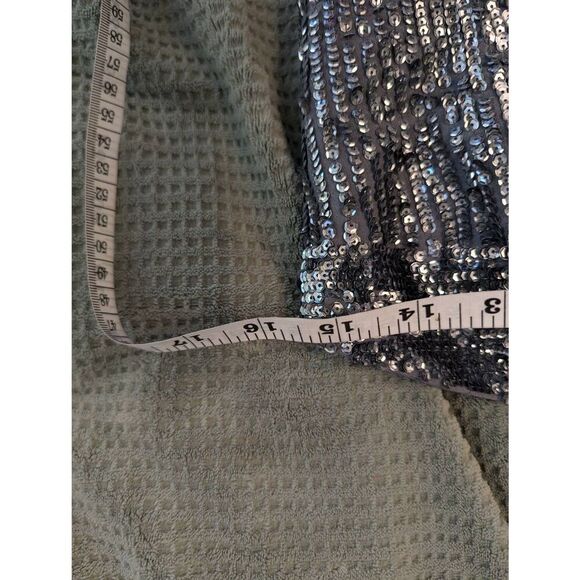 Basix Black Label Women's Size 4 Silver Sequin 100% Silk Knee mini Dress - Picture 8 of 10